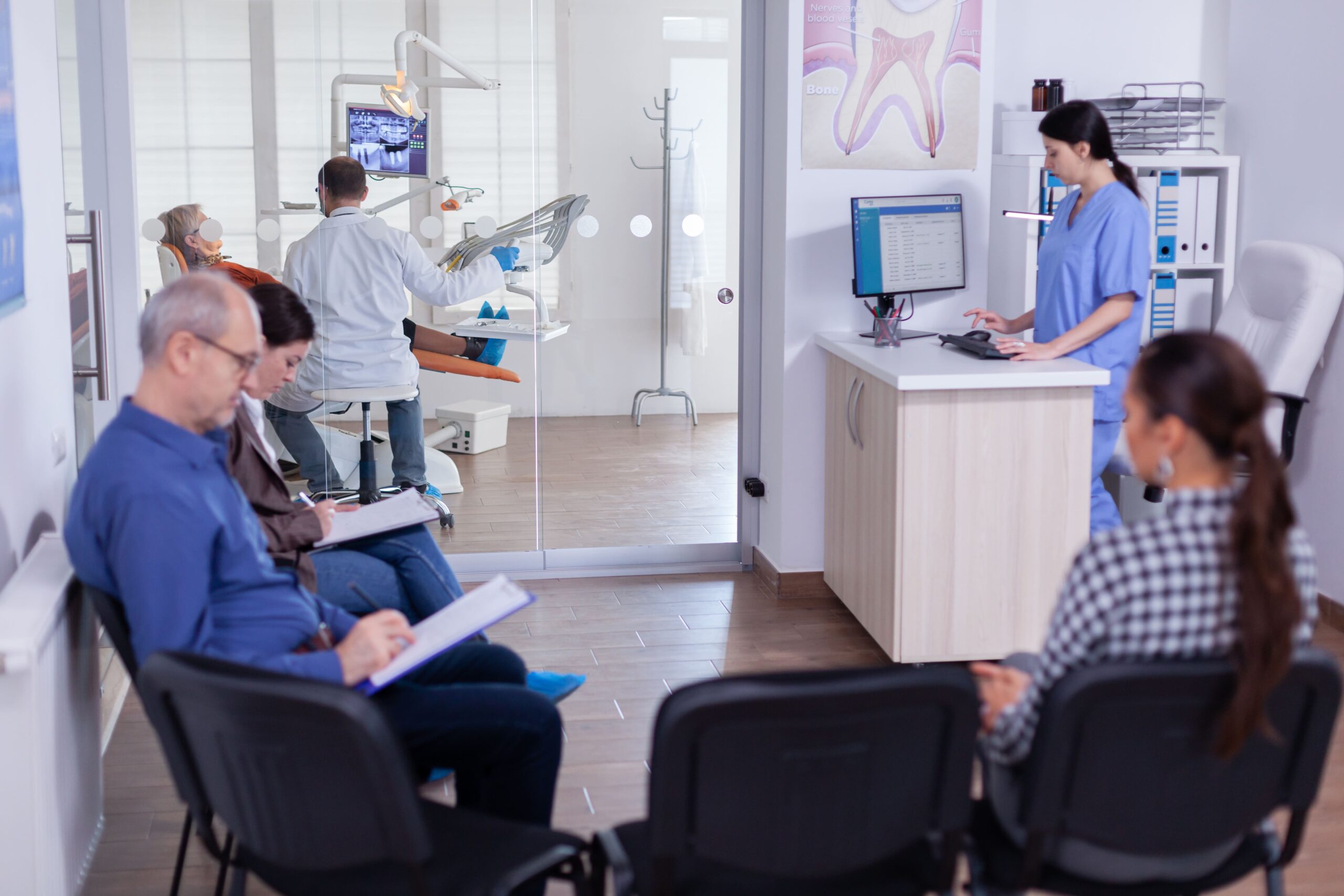 foto da recepção de uma clínica odontológica